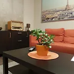 Apartment Mgtels - With Private Parking