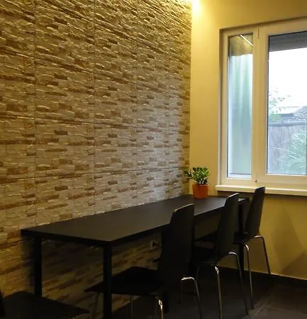 Apartment Mgtels - With Private Parking Budapest
