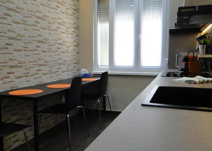 Mgtels - With Private Parking Budapest