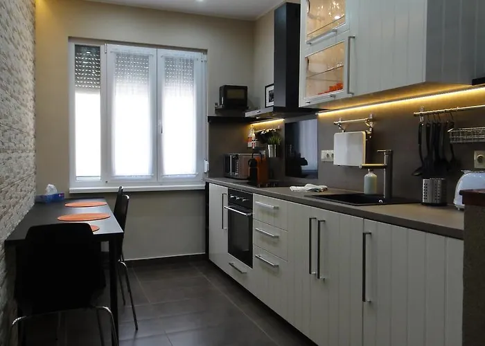 Apartament Mgtels - With Private Parking Budapesta