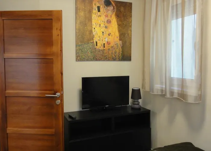 Apartament Mgtels - With Private Parking *