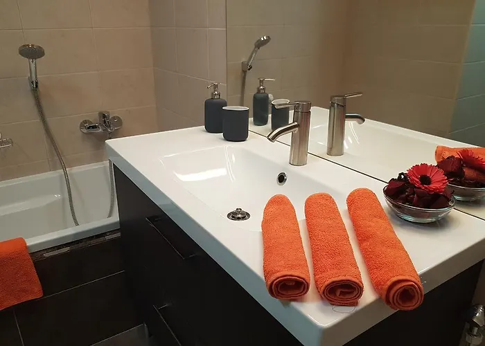 Apartament Mgtels - With Private Parking *